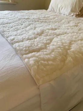 ABSORBENT & WATERPROOF WOOL TOPPER BED PAD