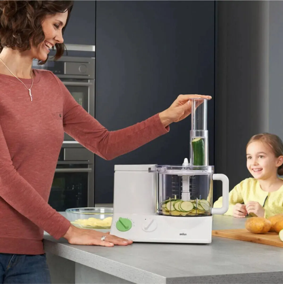 Braun 12-Cup Food Processor with 9 Attachments (Tribute Collection FP3020)