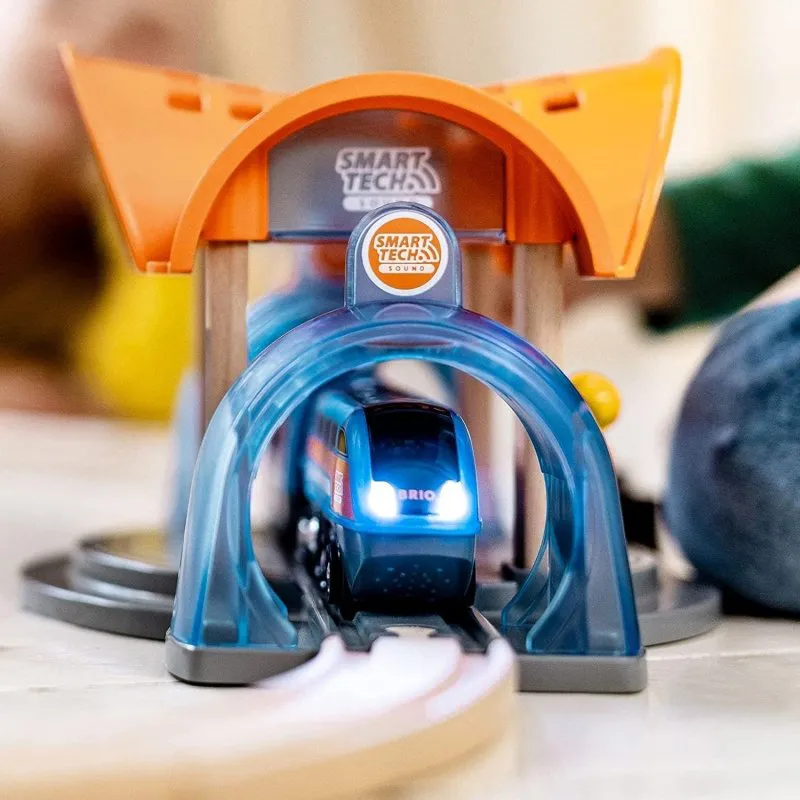 BRIO Smart Tech Sound - Action Tunnel Station