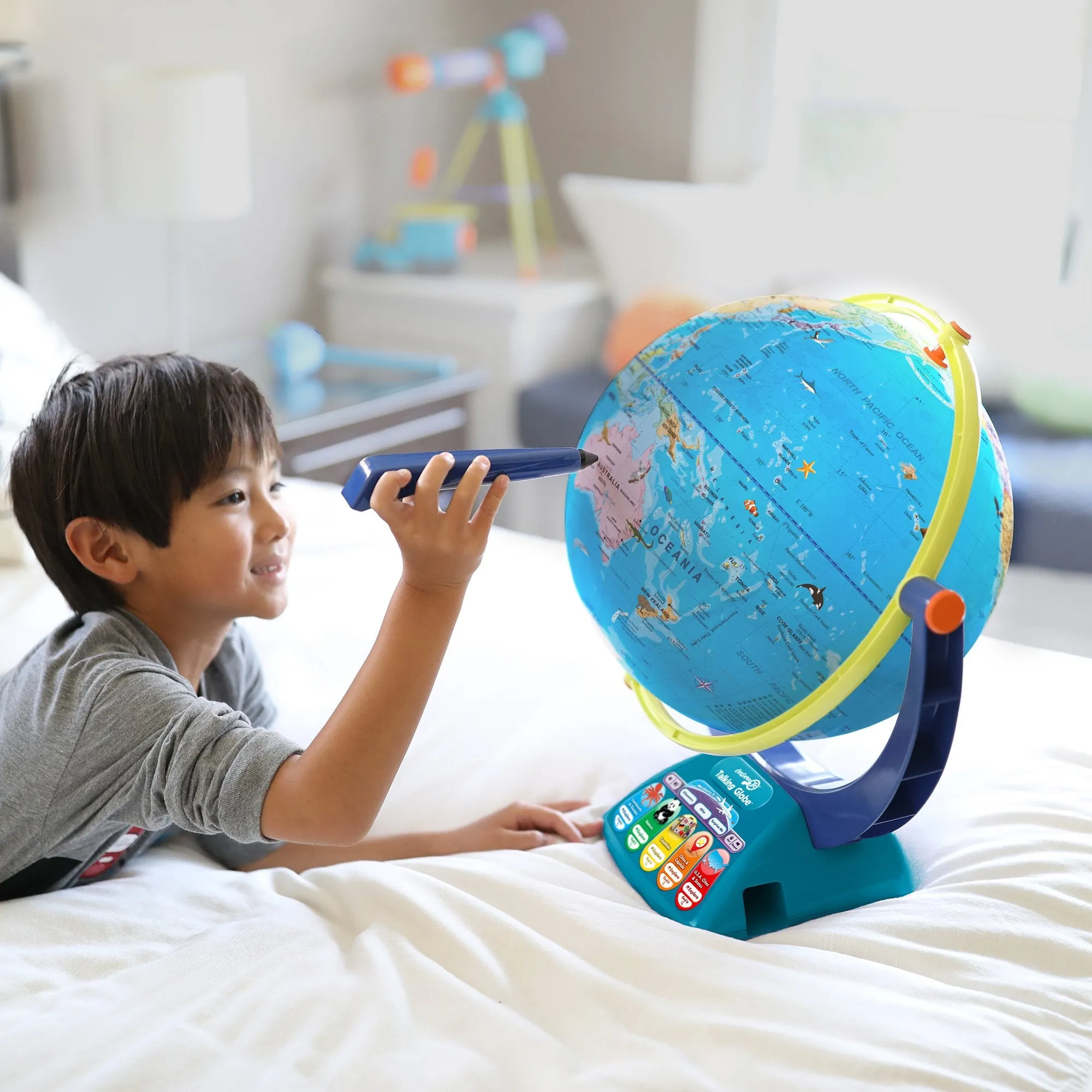 Geosafari Jr. Talking Globe by Educational Insights