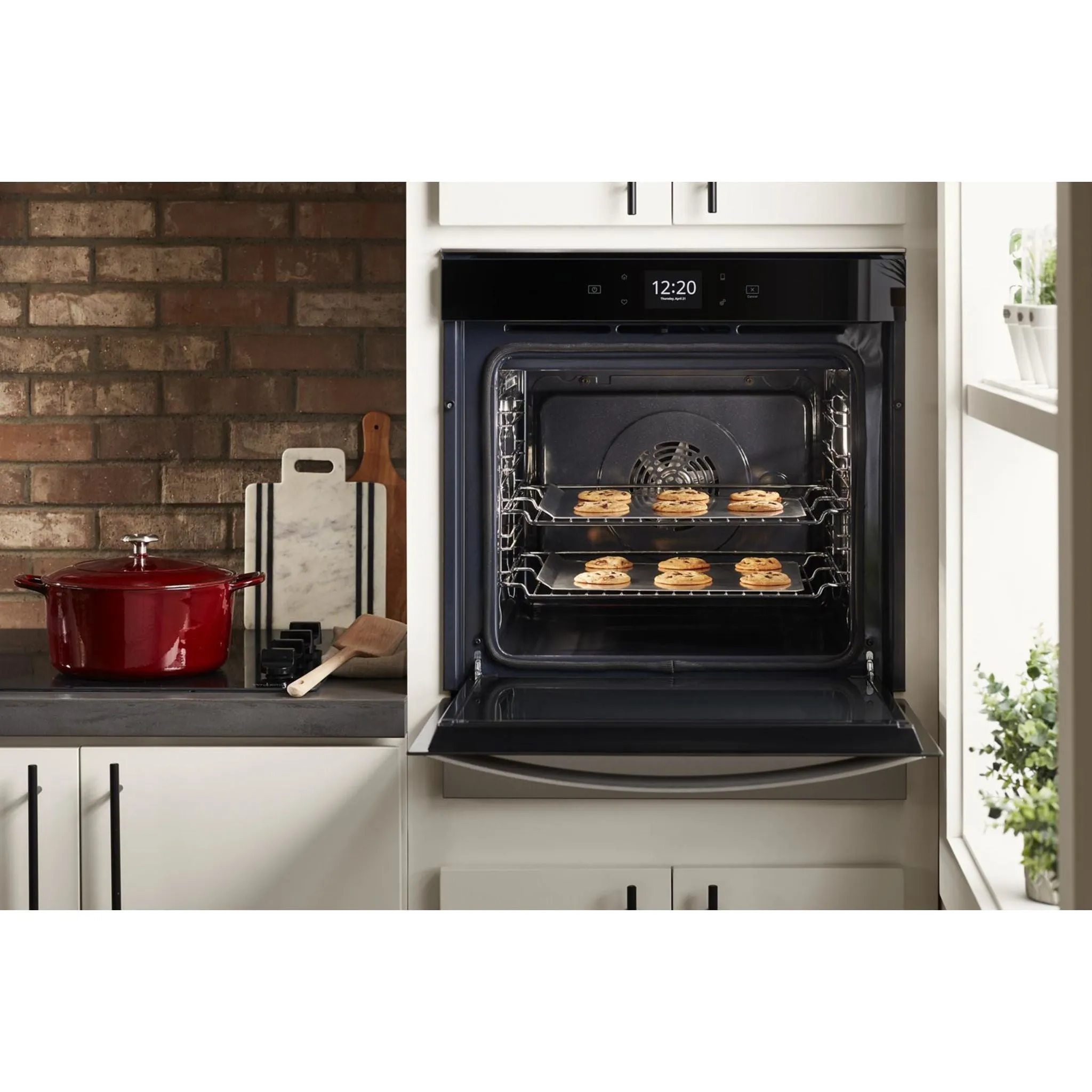 Whirlpool 2.9 cu. ft. 24 Inch Convection Wall Oven (YWOS52ES4MZ)